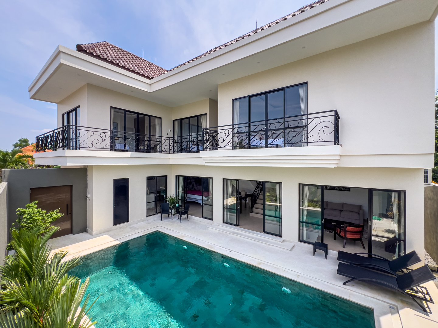 Seminyak Newest Gem: Brand-New 3BR Modern Villa - Leasehold