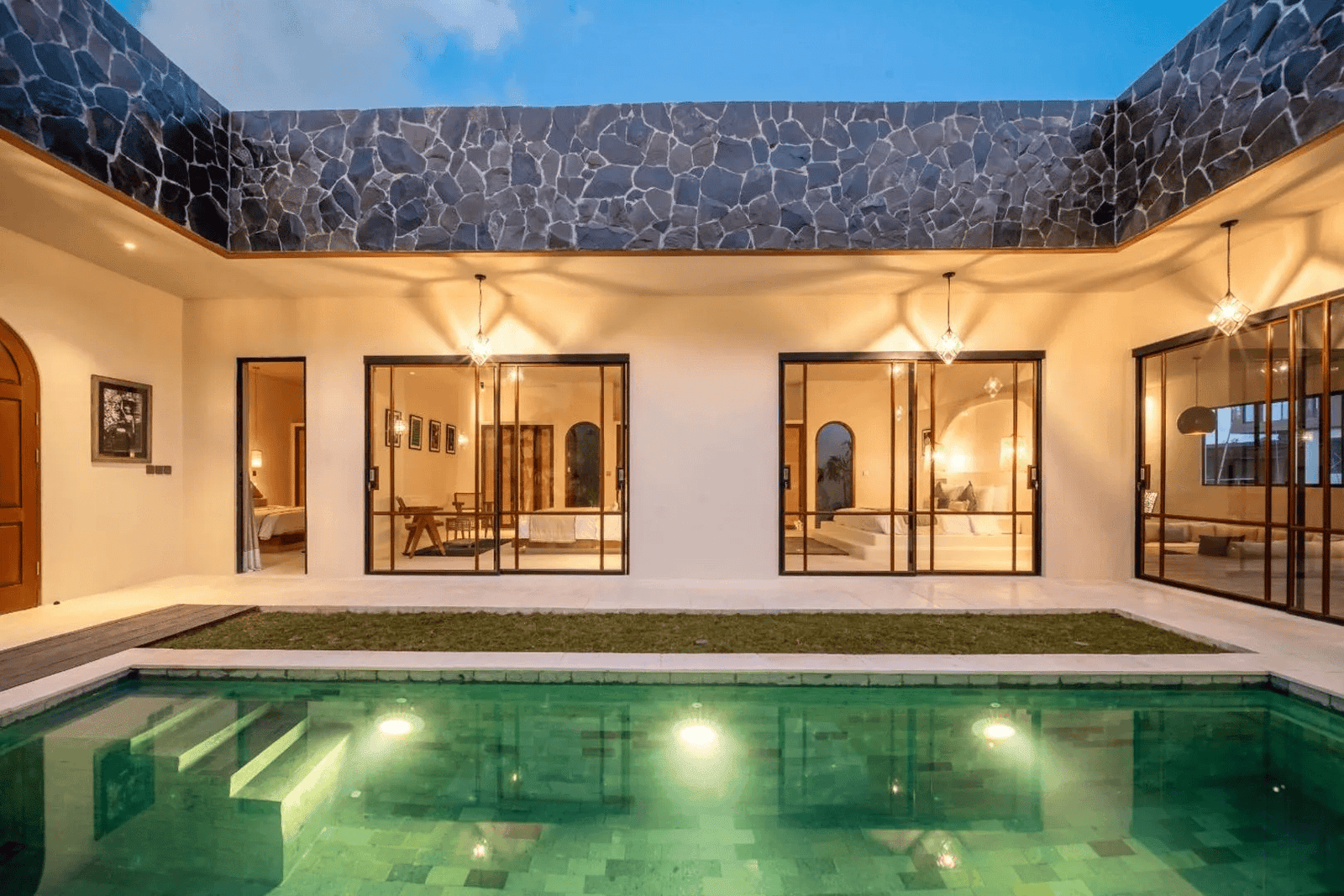Modern Tropical 3-Bedroom Villa for Sale – Leasehold in Bali Umalas