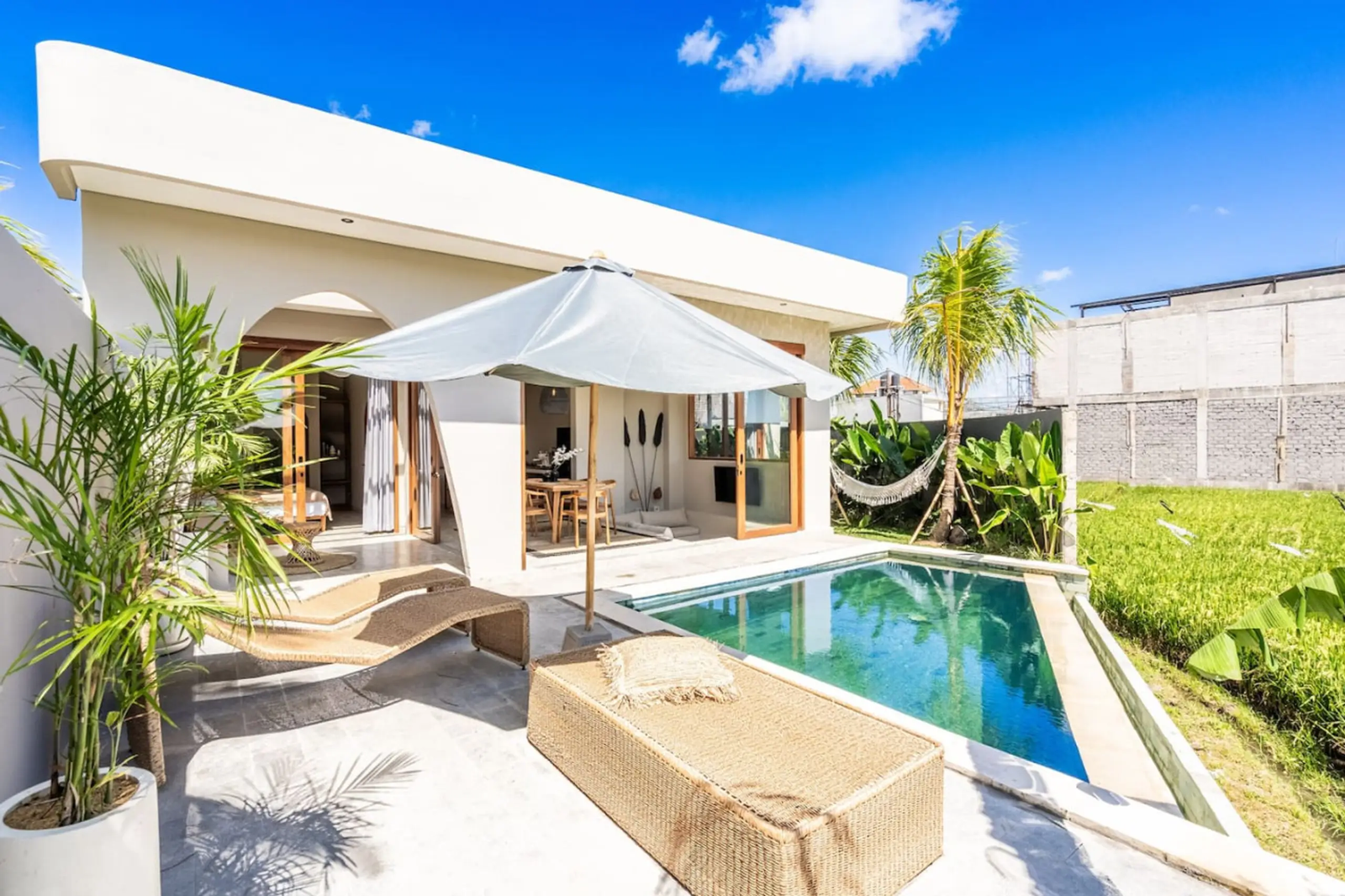 Modern 3-Bedroom Villa with Rice Field View in Pererenan - Leasehold