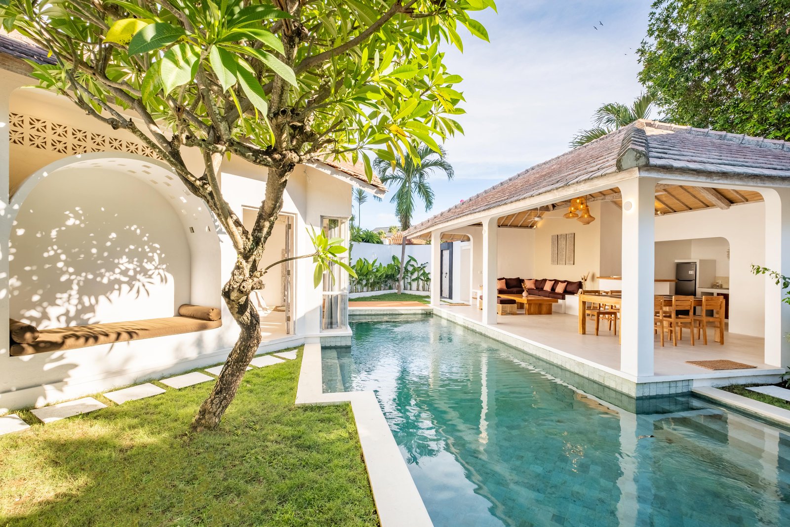 Leasehold: Stunning 3-Bedroom Villa in Seminyak close to Double six Beach