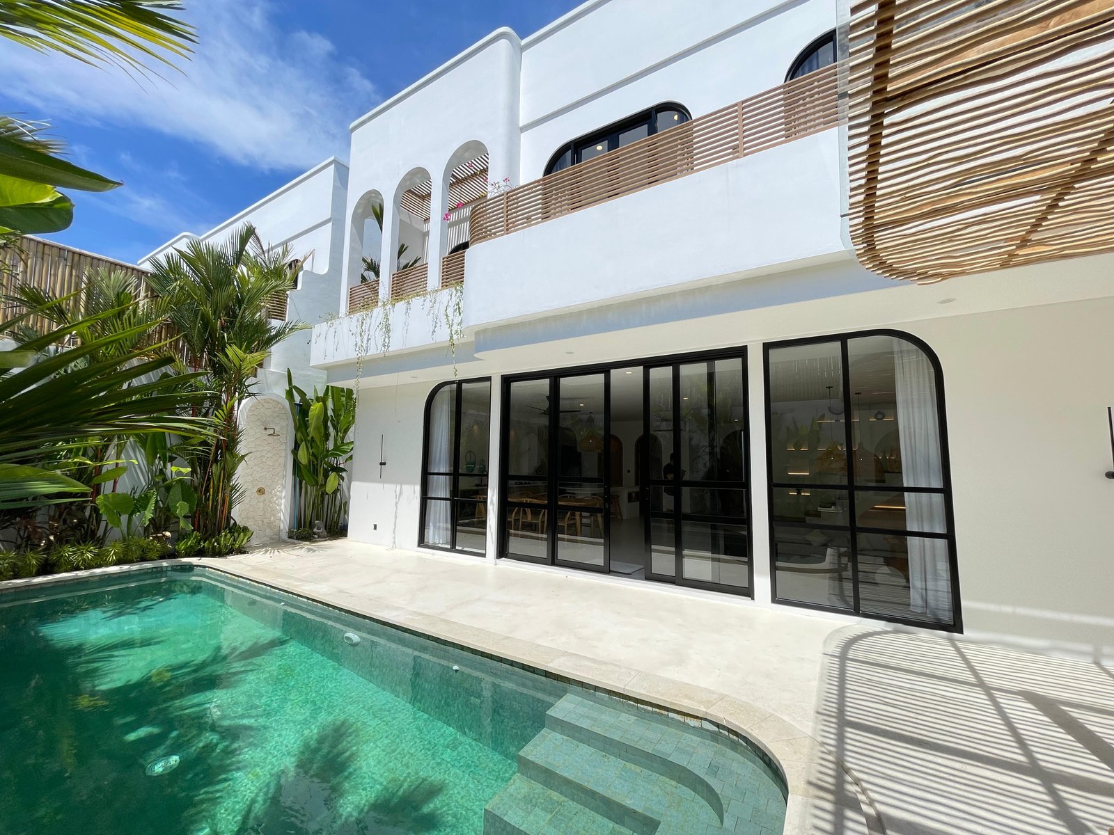 Modern Tropical 3-Bedroom Family Villa in Umalas - Leasehold