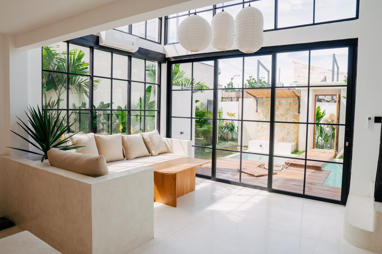 Contemporary 1-Bedroom Villa in Balangan