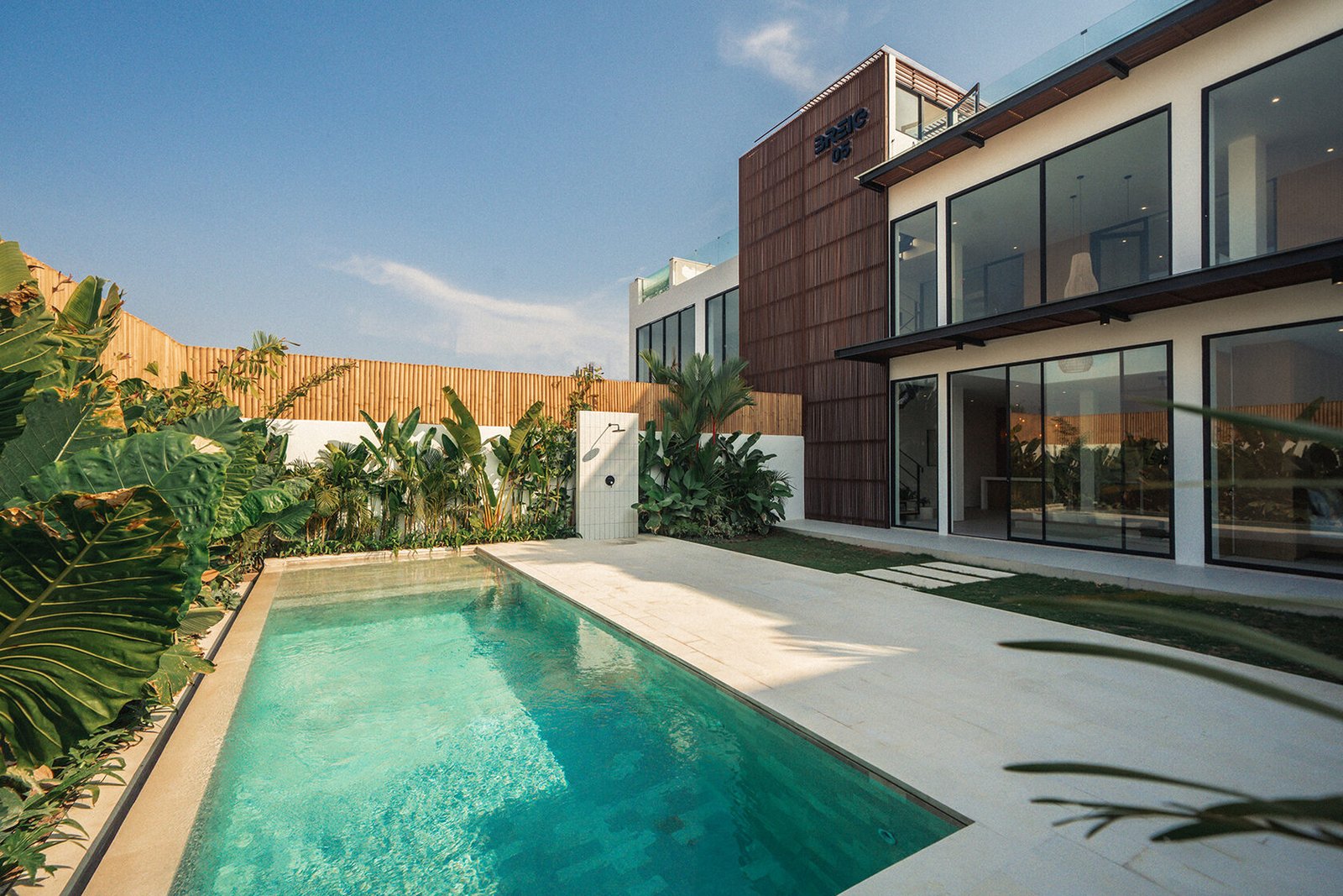 Brand New 3-Bedroom Villa in Batu Bolong, Canggu  - Leasehold