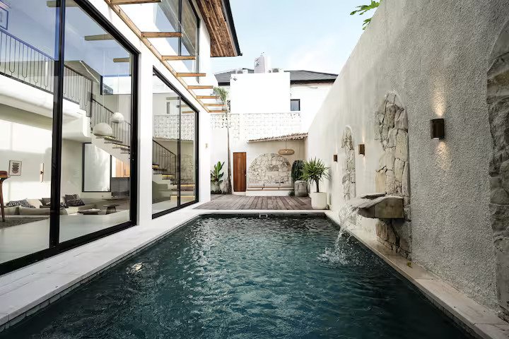 Exquisite 3-Bedroom Villa Retreat in Seminyak