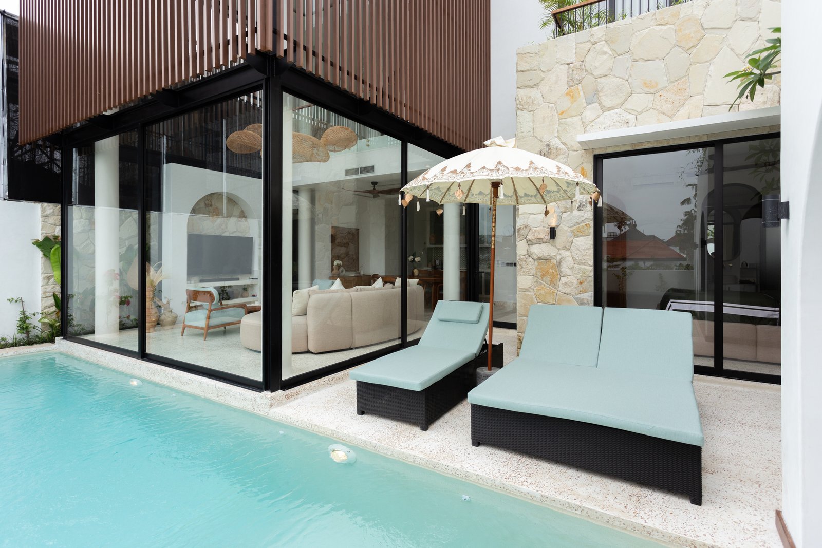 Prime Investment  – Modern Mediterranean 3-Bedroom Villa in the Heart of Canggu - Leasehold