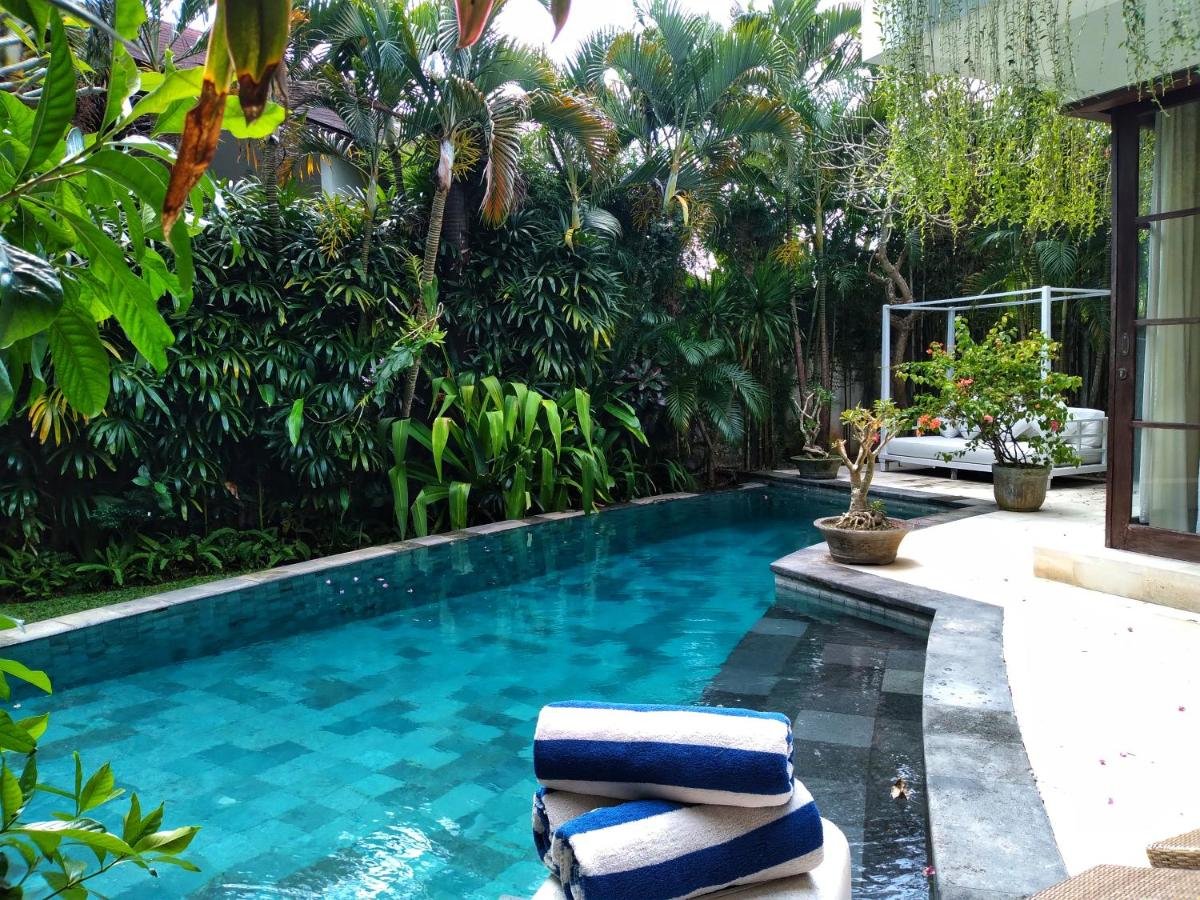 Tropical 2-Bedroom Villa Forsale Leasehold in Umalas with Private Pool