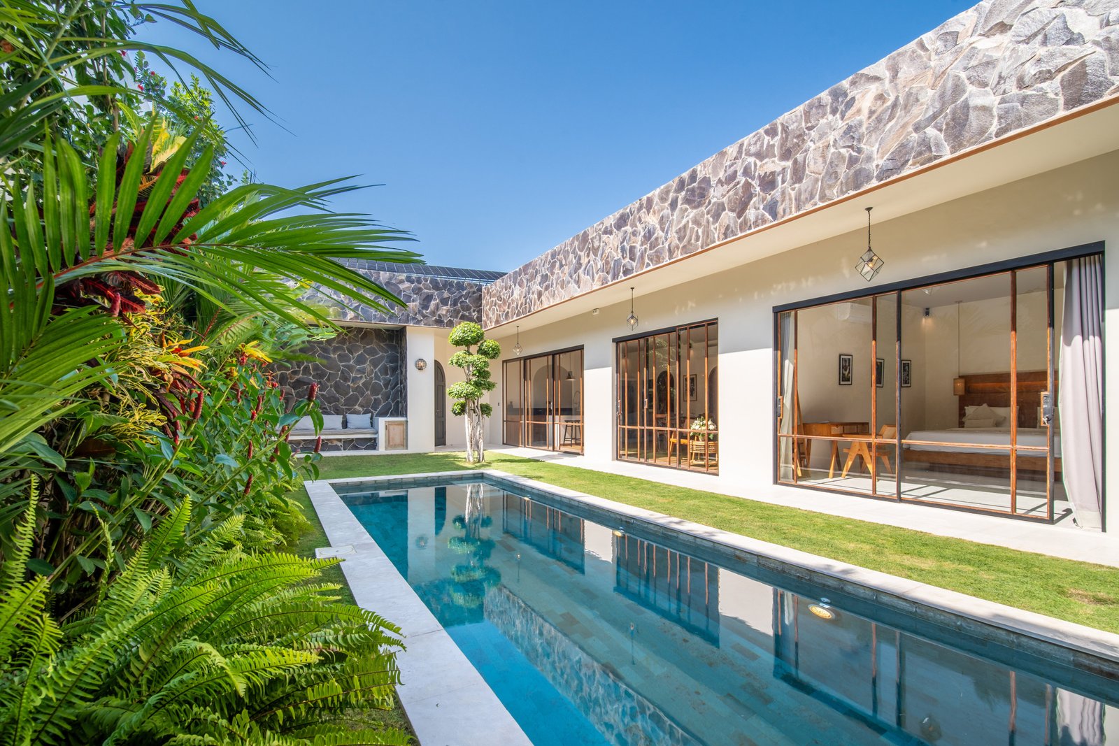 Stunning 3-Bedroom Villa for Sale – Leasehold in Bali Umalas