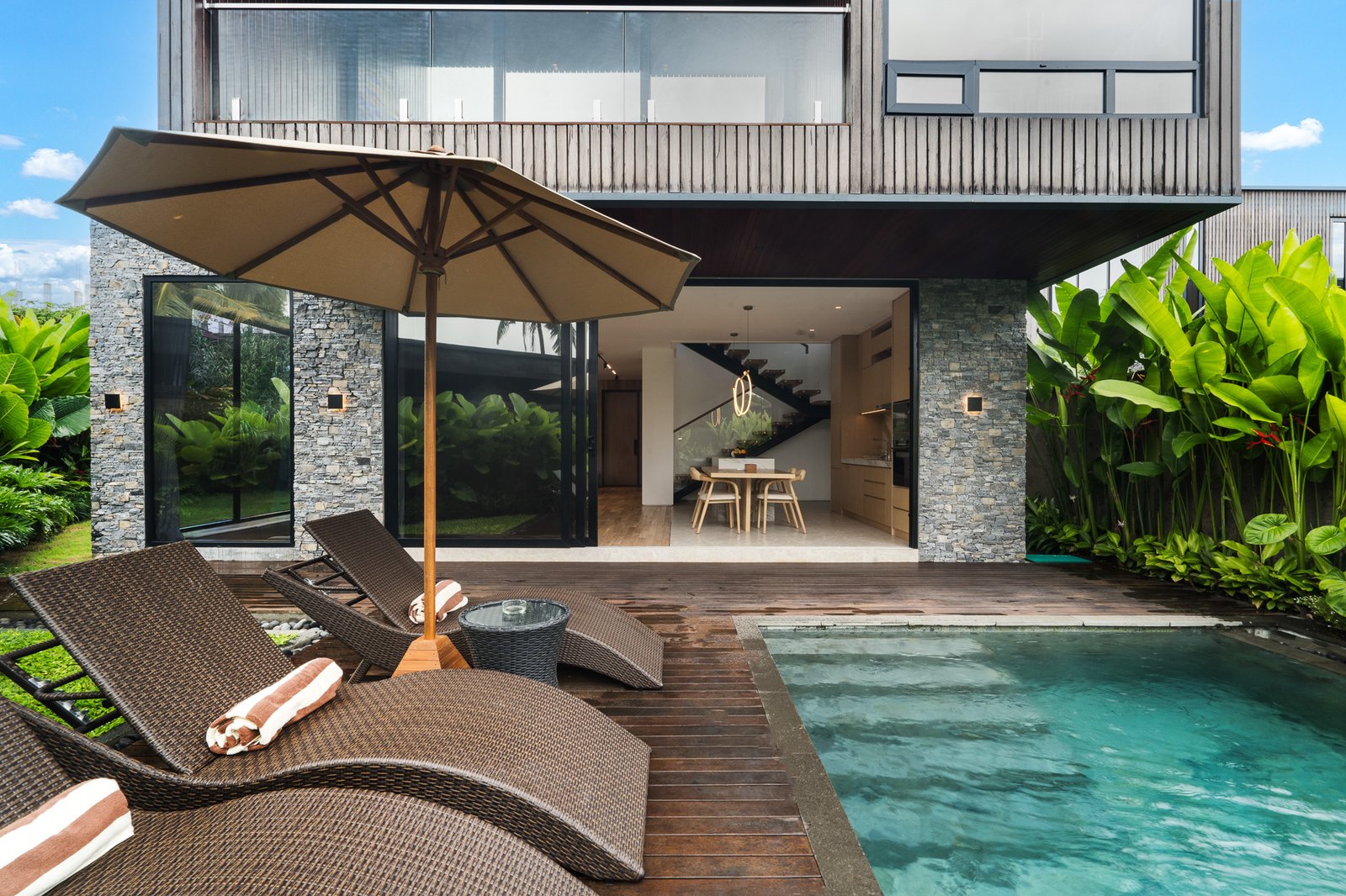 Modern High End Luxury 2-Bedroom Villa in Ubud – Leasehold & Yearly Rental