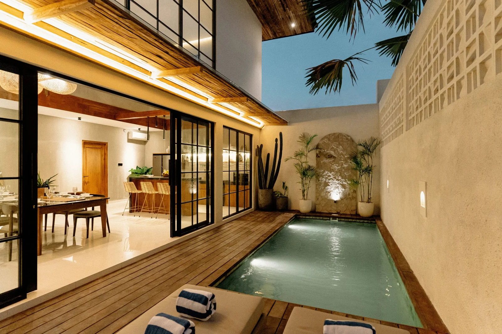 Modern Tropical 3 Bedroom Villa in Seminyak