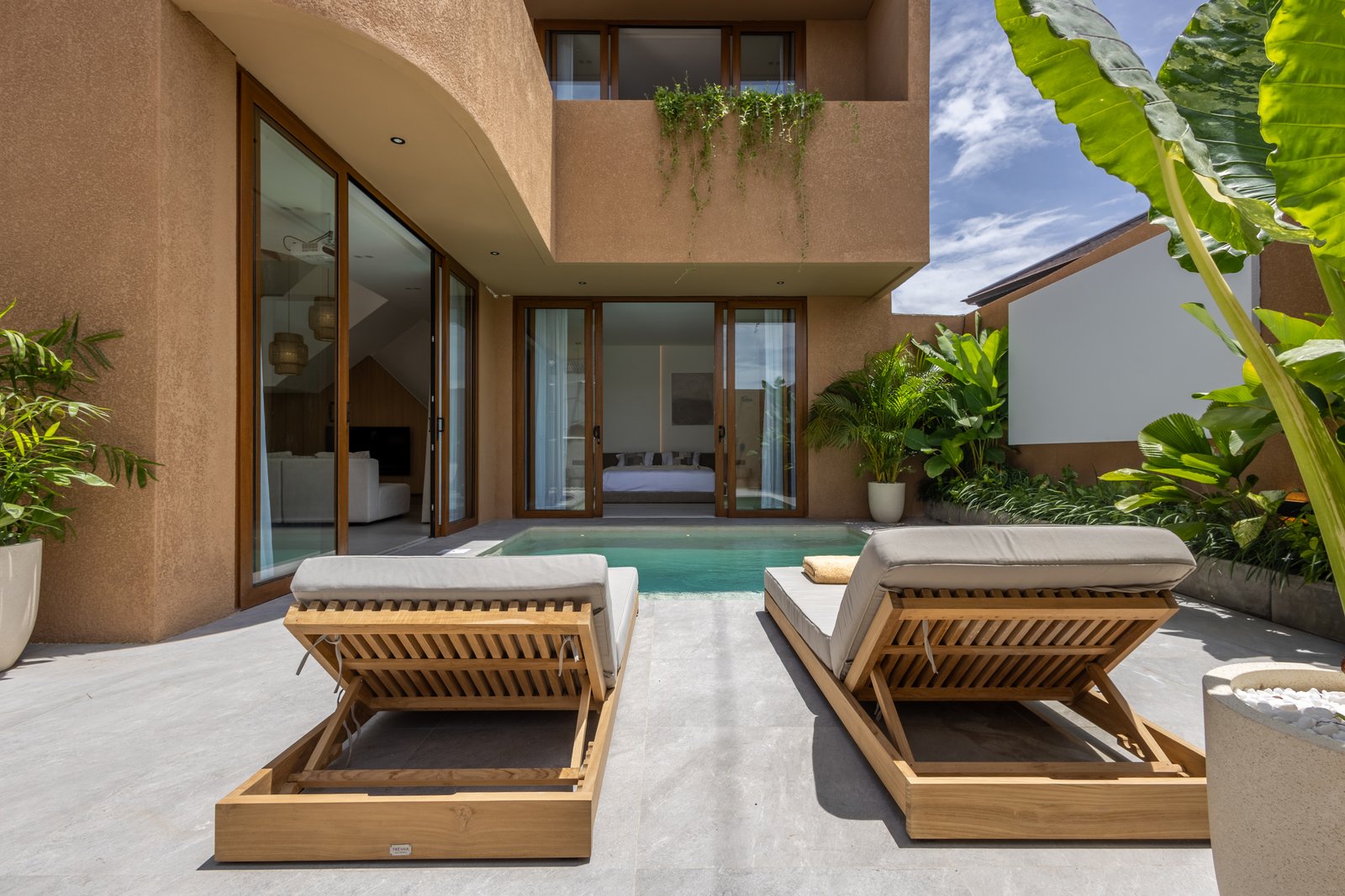 Brand New Modern Style 2-Bedroom Villa for Sale Leasehold in Berawa