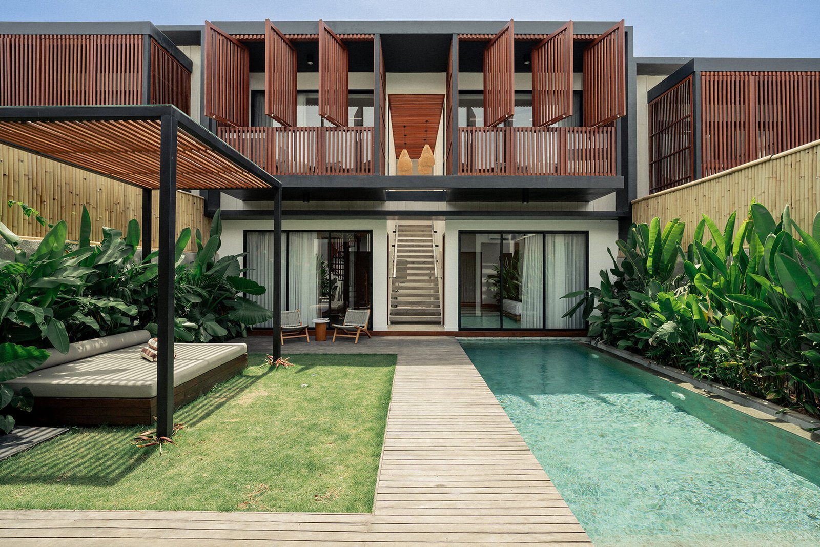 Prime Investment – Sophisticated 4-Bedroom Villa in Berawa