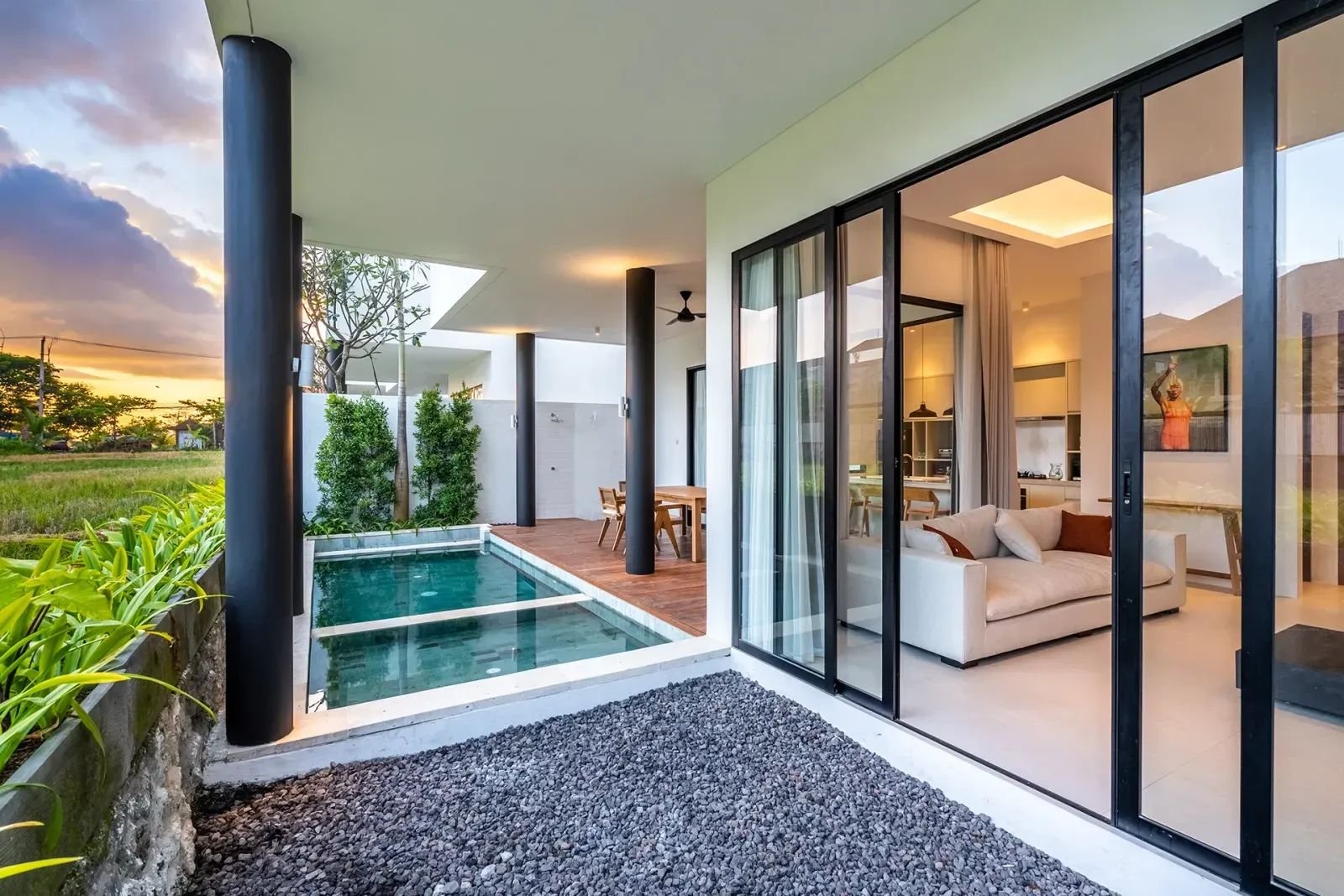 Prime Investment 3+1 Bedroom Modern Villa in the Heart of Berawa, Canggu