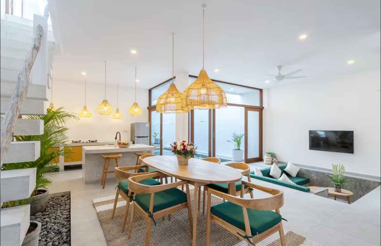 Modern 3-Bedroom Villa in Canggu, Padonan – Prime Investment