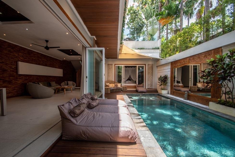 Modern Tropical 3-Bedroom Villa in Umalas – Leasehold