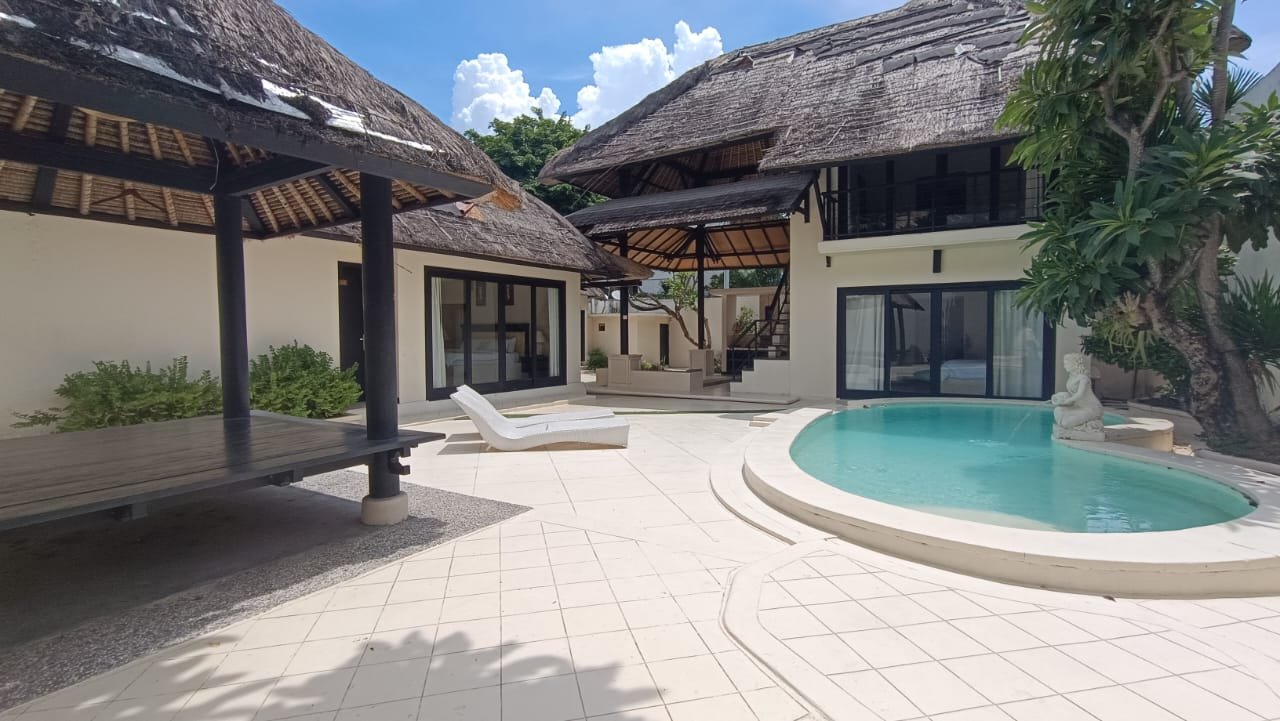 Beautiful 3-Bedroom Villa for Yearly Rent in Seminyak